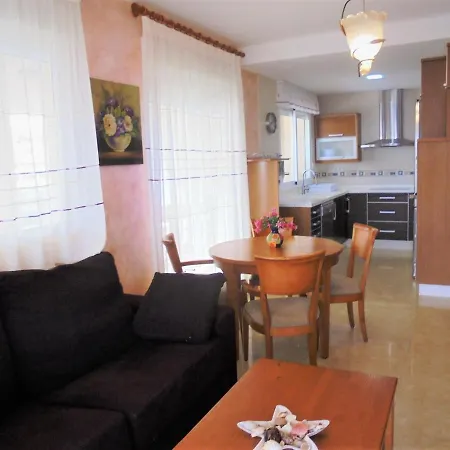 Paseo Maritimo 4 Pta 30 Lek Apartment *